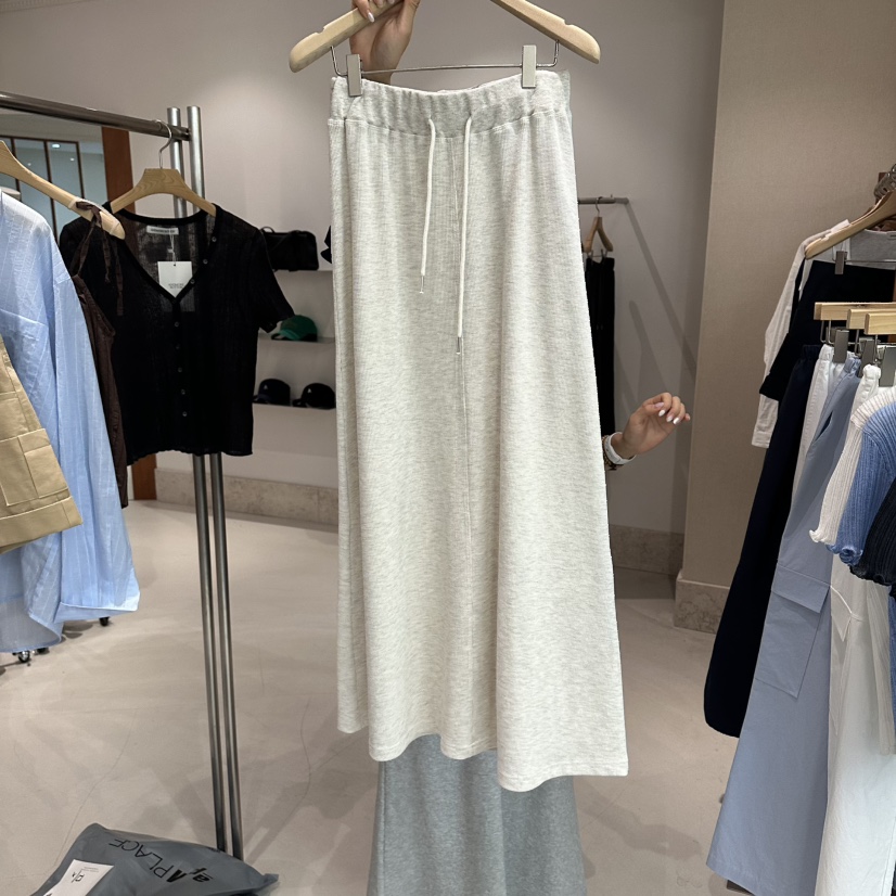 ANDMORE BUTTON韓國東大門直郵女士新品熱賣推薦時尚長裙ANDMORE BUTTON長裙圖色1