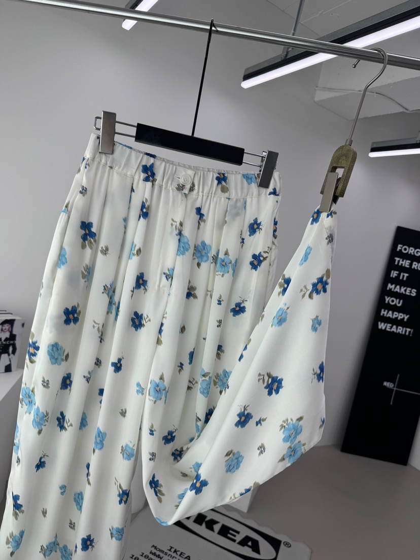 RED-A韓國直郵實拍女裝新款推薦時尚休閑26春夏休閑褲緞面RED-A休閑褲