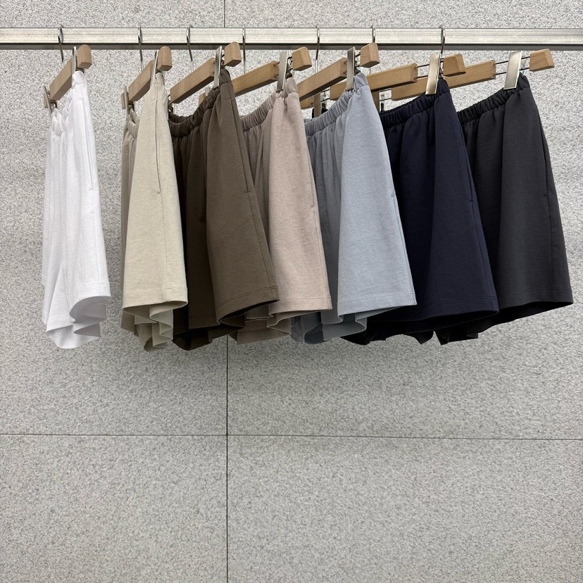 AT THE BAGEL韓國東大門直郵女裝新款人氣職業休閑短褲AT THE BAGEL短褲