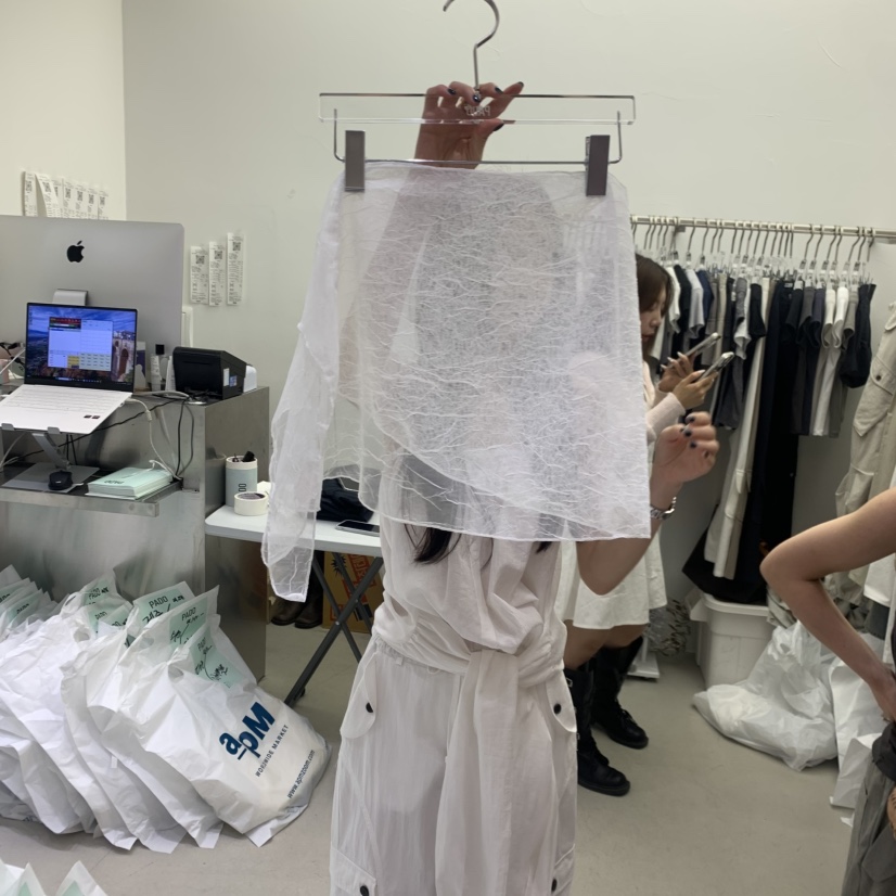 PADO東大門實拍韓國女裝新款職業26春夏休閑圍巾披肩褶皺PADO圍巾/披肩