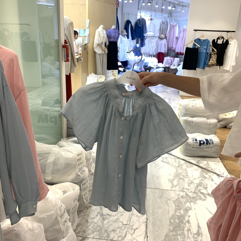 ALMOND韓國代購女士新品推薦26春夏熱賣休閑襯衫蕾絲衫褶皺ALMOND襯衫/蕾絲衫圖色3