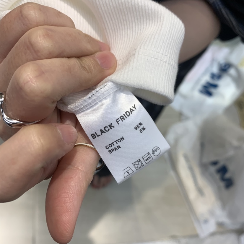 BLACKFRIDAY韓國代購女裝新款推薦時尚人氣26夏季吊帶背心BLACK FRIDAY吊帶/背心