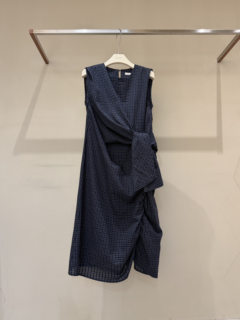 LIMED SPRUCE韓國東大門直郵女士新款休閑職業26春夏連衣裙Limed Spruce連衣裙圖色2實際價格79000