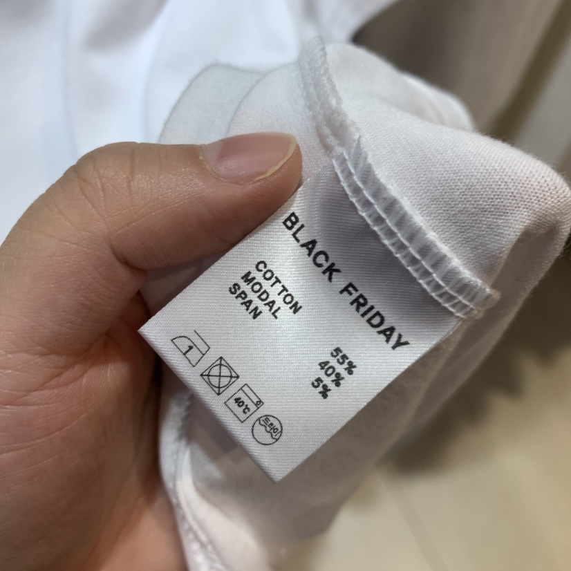 BLACKFRIDAY韓國直郵女裝新品人氣時尚26夏季職業推薦T恤BLACK FRIDAYT恤