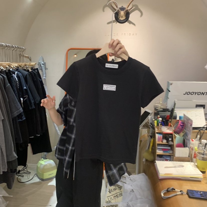 BLACKFRIDAY韓國直郵女裝新品人氣時尚26夏季職業推薦T恤BLACK FRIDAYT恤圖色3