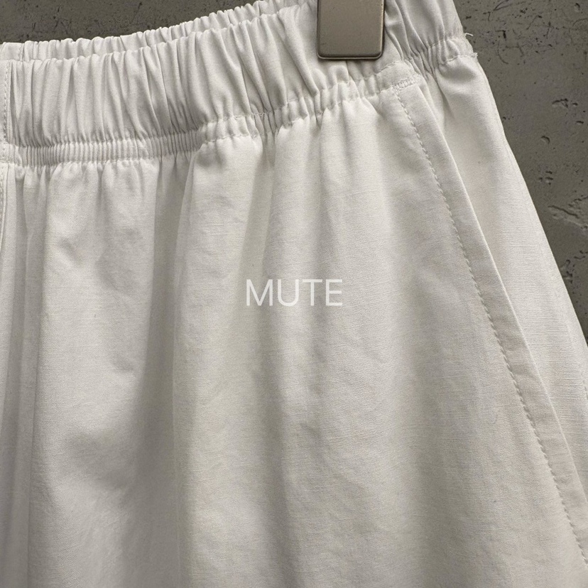 MUTE-P韓國直郵女士新款推薦職業26春夏熱賣時尚休閑短褲MUTE短褲