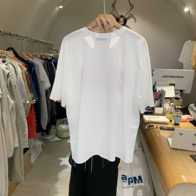 BLACKFRIDAY韓國東大門直郵女士新款推薦26春夏休閑熱賣T恤BLACK FRIDAYT恤