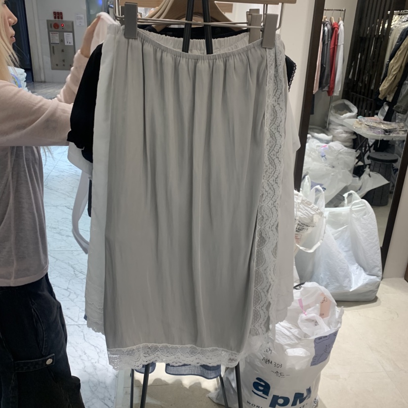 RAWROW東大門實拍韓國女士新款休閑熱賣半身裙中短裙緞面RAWROW半身裙/中短裙圖色1