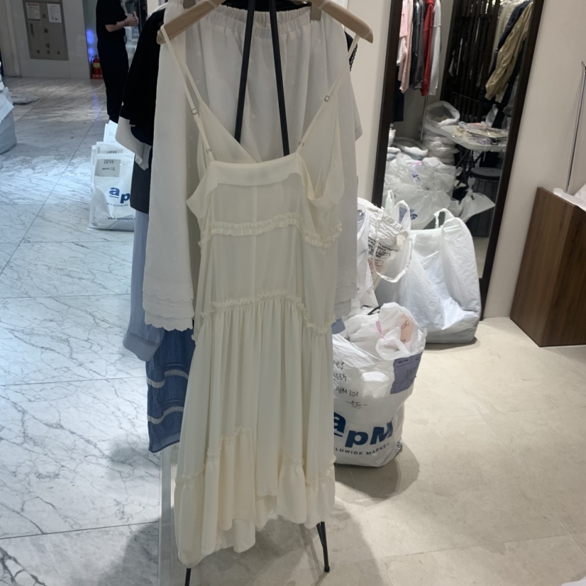 RAWROW韓國直郵女士新品26夏季人氣時尚職業熱賣連衣裙雪紡RAWROW連衣裙