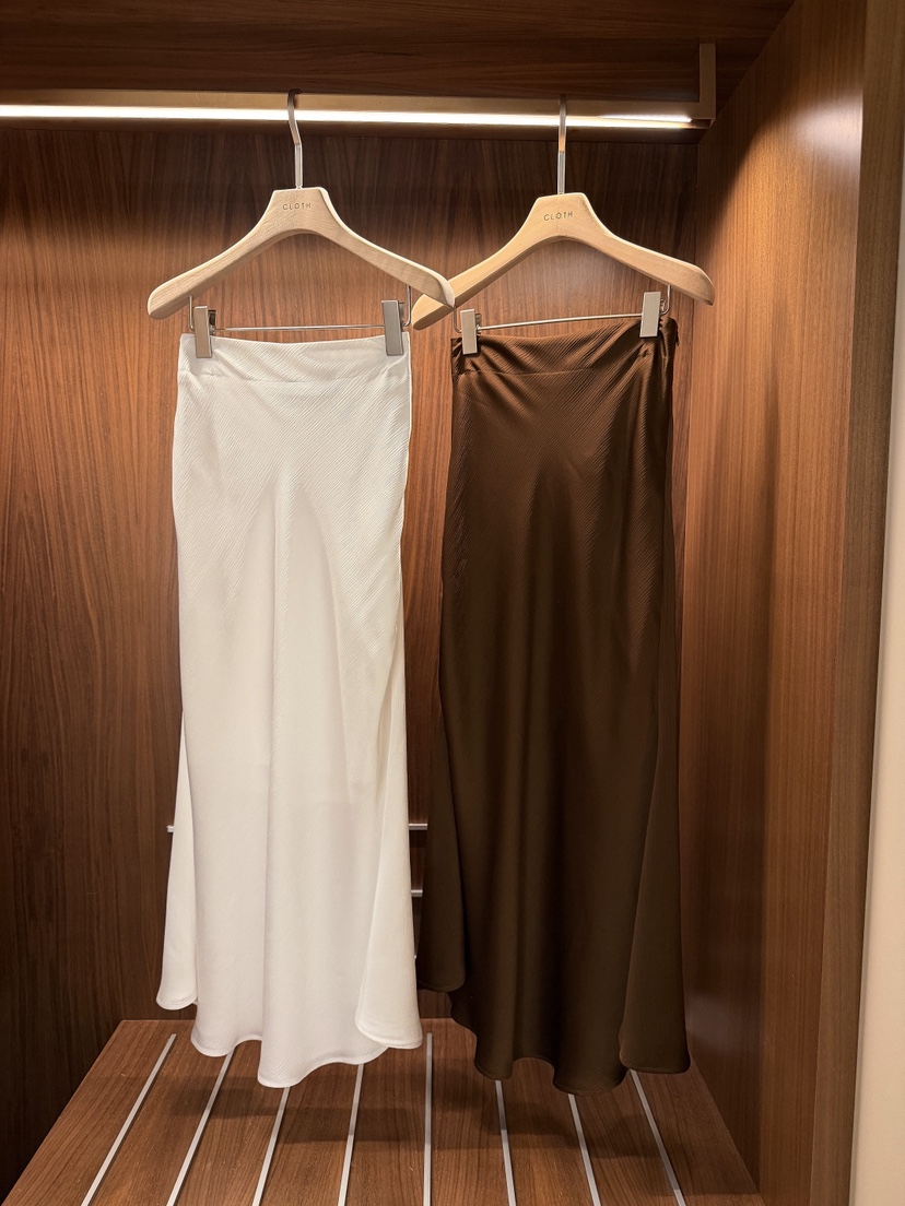 CLOTH韓國東大門代購女裝新品職業人氣休閑26春夏26夏季長裙CLOTH長裙