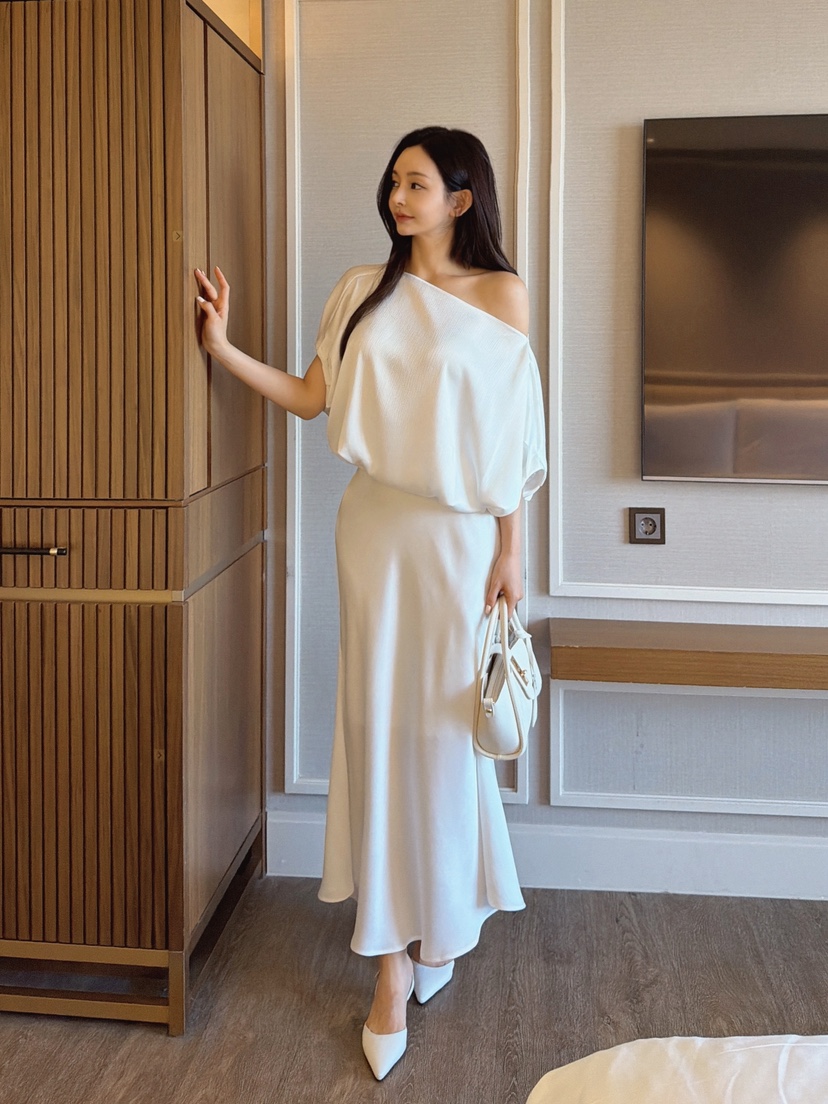 CLOTH韓國東大門代購女裝新品職業人氣休閑26春夏26夏季長裙CLOTH長裙