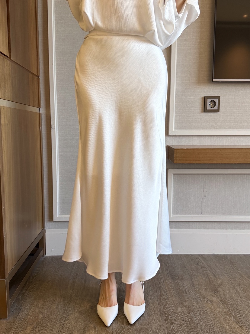 CLOTH韓國東大門代購女裝新品職業人氣休閑26春夏26夏季長裙CLOTH長裙圖色1