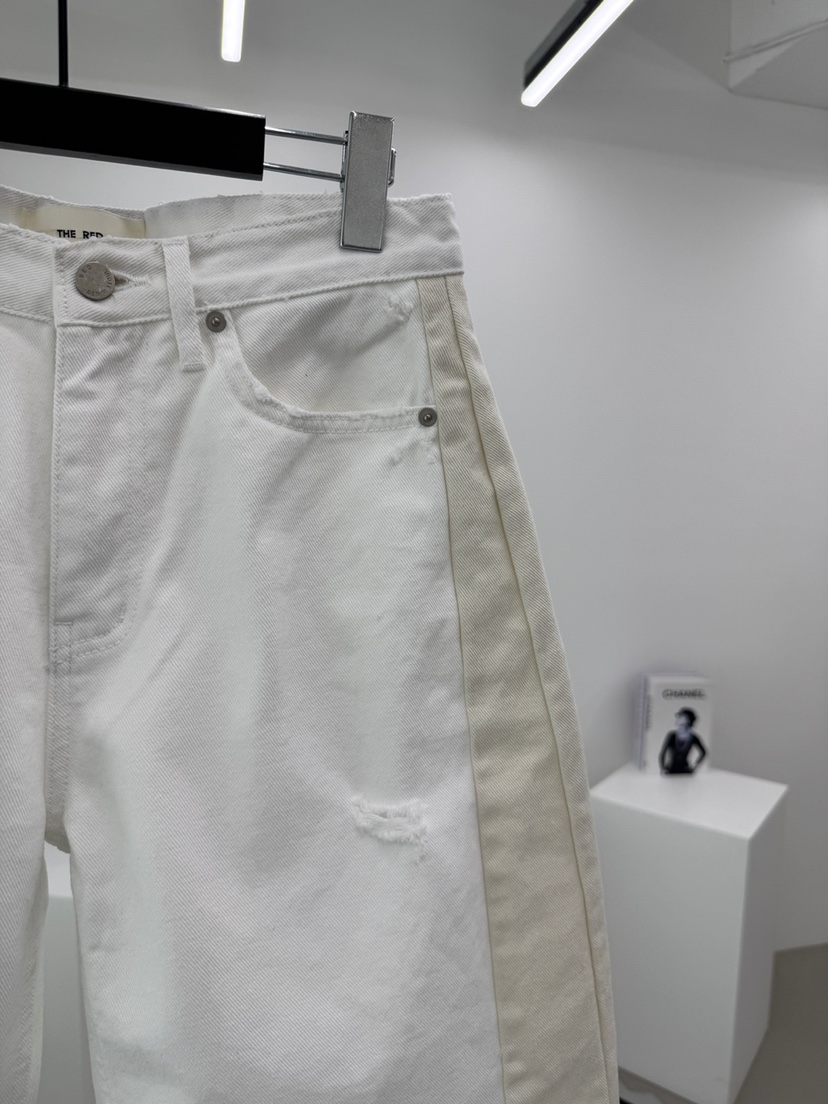 RED-A韓國代購女士新款人氣休閑職業熱賣26夏季短褲鏤空RED-A短褲