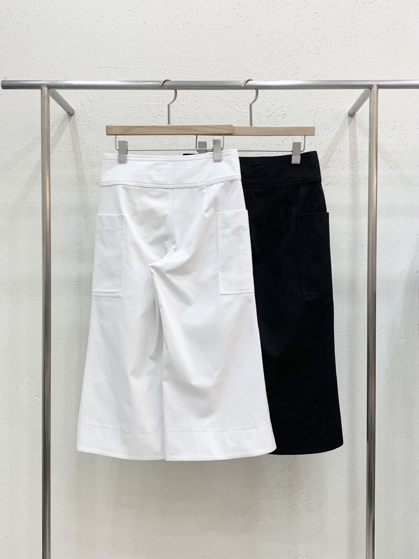 LIGHT AND SALT韓國直郵女裝新品推薦26春夏短褲七分褲LIGHT AND SALT短褲