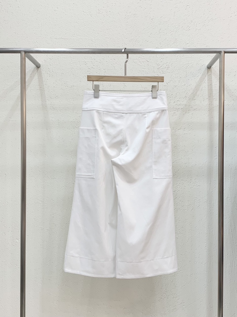 LIGHT AND SALT韓國直郵女裝新品推薦26春夏短褲七分褲LIGHT AND SALT短褲