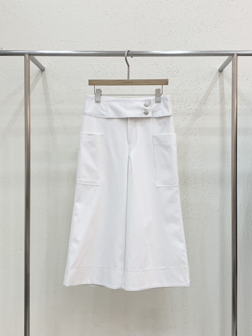 LIGHT AND SALT韓國直郵女裝新品推薦26春夏短褲七分褲LIGHT AND SALT短褲圖色1