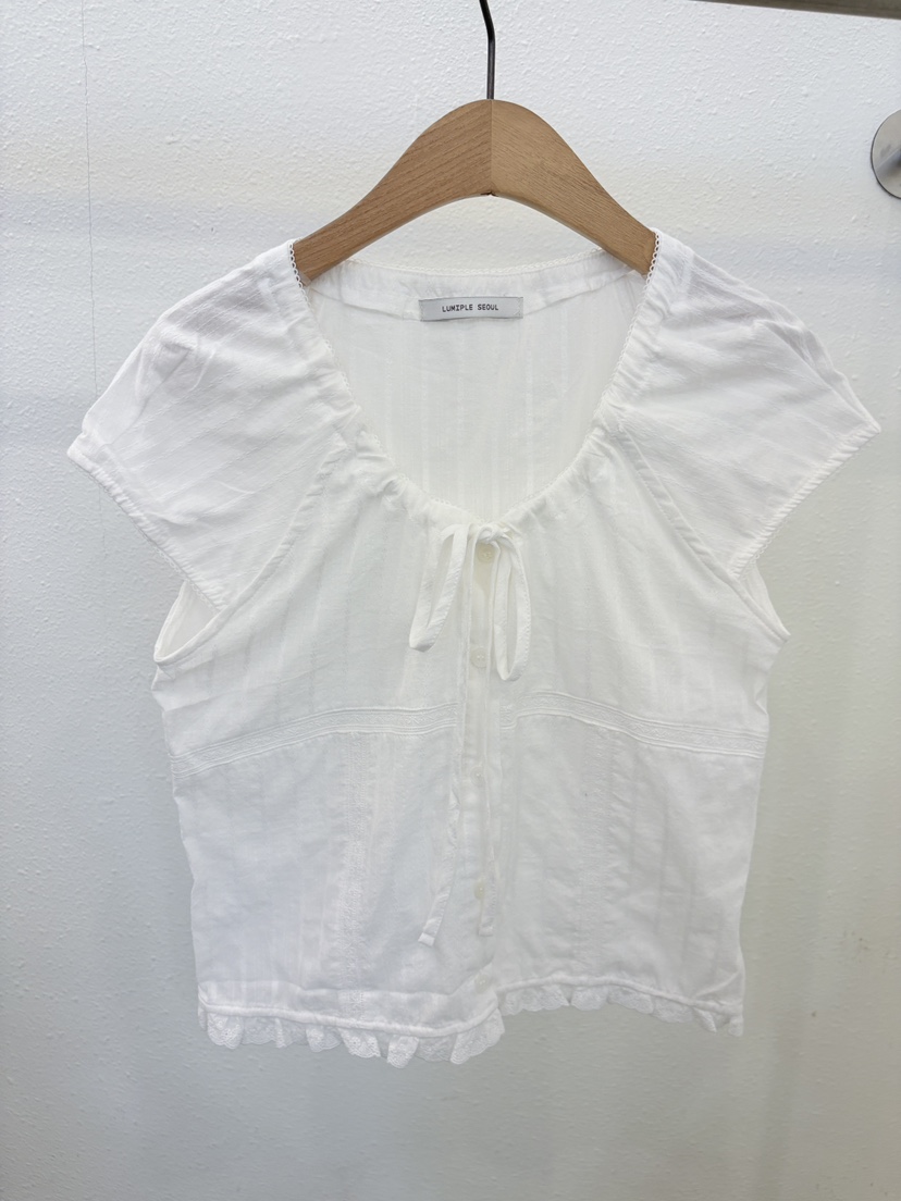 LUMIPLE韓國東大門代購女裝新款時尚26夏季襯衫蕾絲衫蕾絲LUMIPLE襯衫/蕾絲衫圖色1