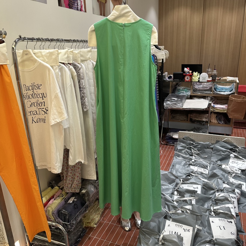 EEE韓國直郵女裝新品熱賣休閑職業26夏季人氣時尚26春夏連衣裙EEE連衣裙