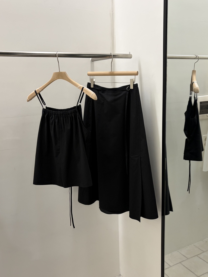 REGULARLY/PLACOR韓國東大門直郵女裝新款推薦吊帶背心棉質褶皺REGULARLY/PLACOR吊帶/背心