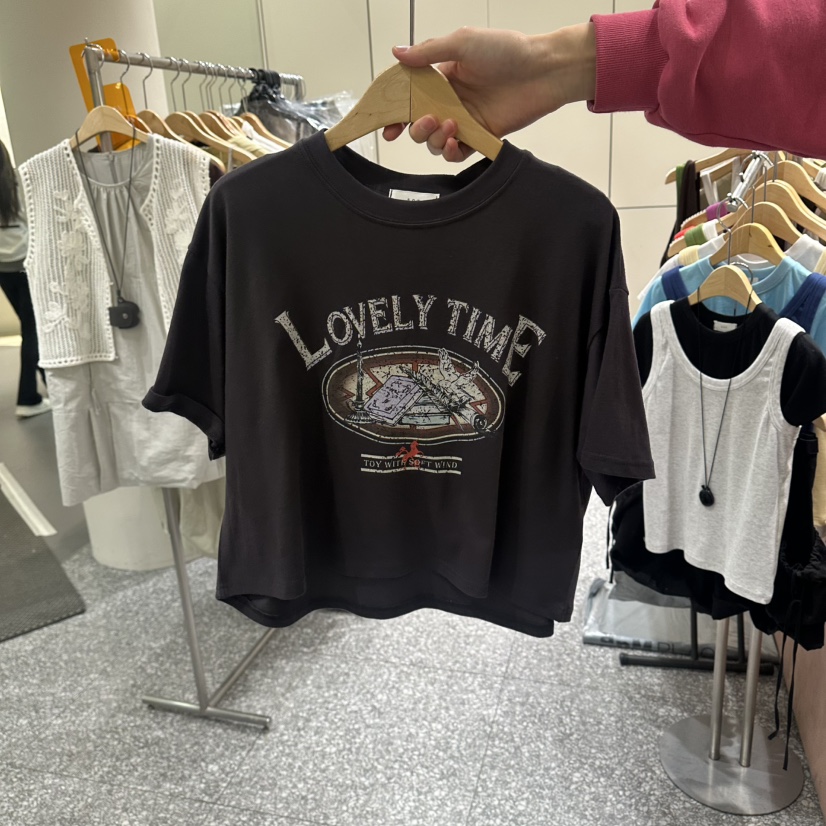 SOF韓國東大門代購女士新款時尚休閑推薦人氣T恤不含項鏈SOFT恤圖色2