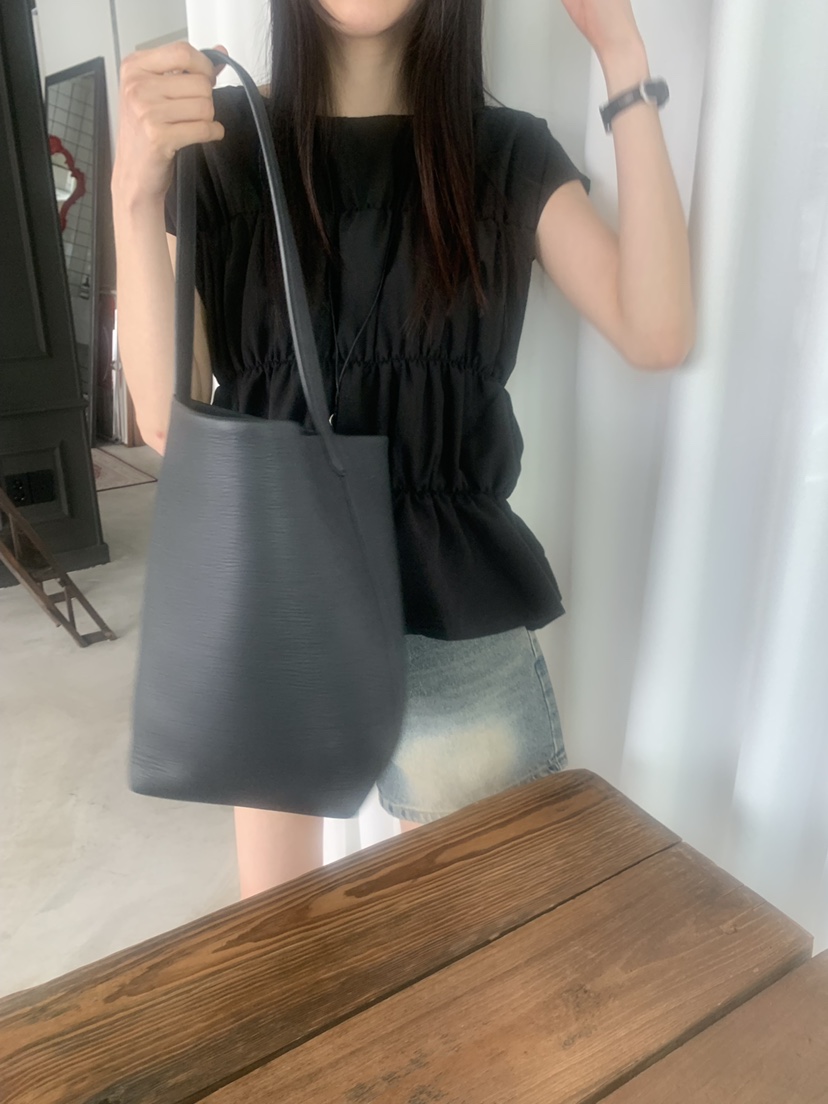 TRUE韓國代購女士新品26春夏26夏季熱賣時尚職業襯衫蕾絲衫TRUE襯衫/蕾絲衫