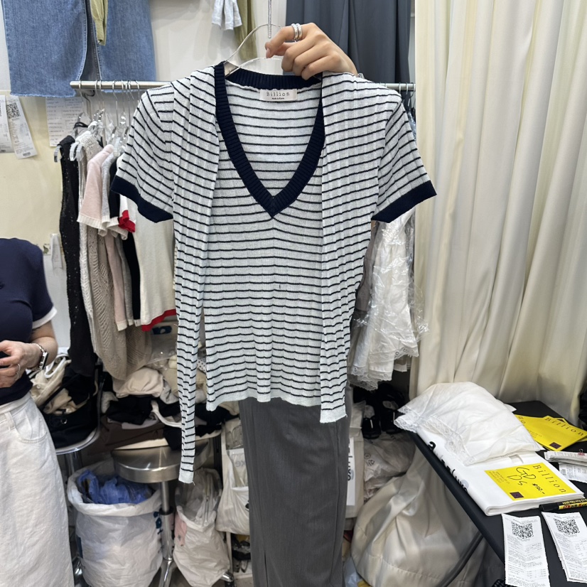 BILLION-L韓國直郵女裝新款26夏季時尚T恤含圍巾披肩條紋BILLION-LT恤圖色1