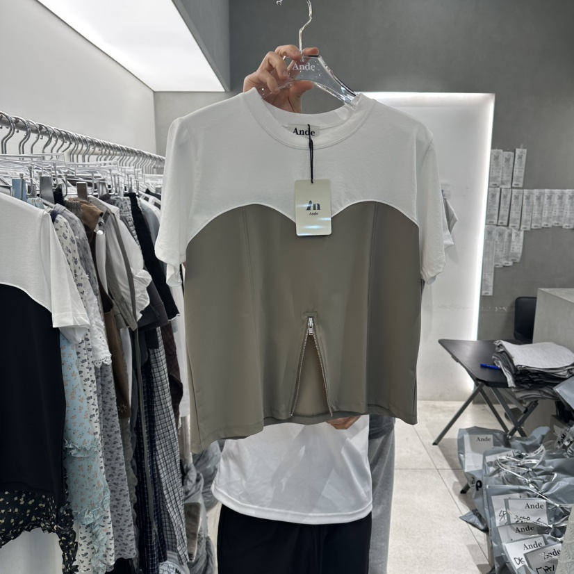 ANDE東大門實拍韓國女裝新品休閑26夏季職業人氣時尚T恤拉鏈AndeT恤圖色2