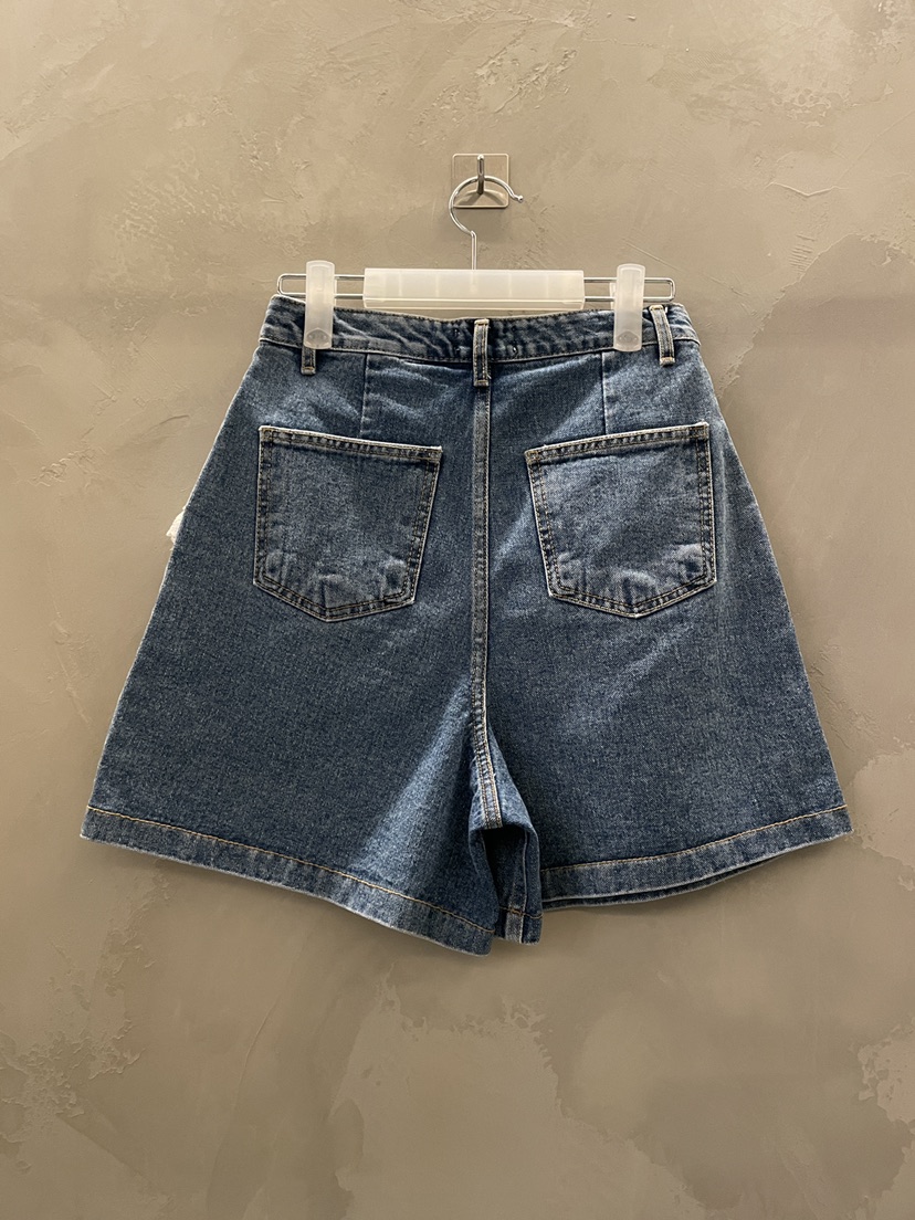 MULCUP韓國東大門直郵女裝新款推薦休閑26夏季時尚職業短褲MULCUP短褲