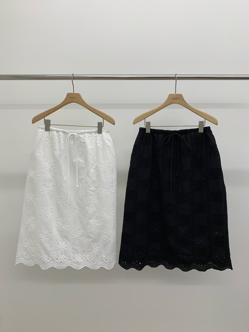 LOVE MY SANTA韓國東大門直郵女士新款26夏季半身裙中短裙刺繡Santa/LOVE MY SANTA半身裙/中短裙