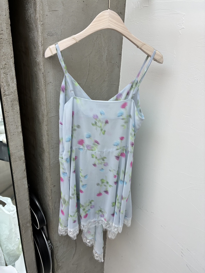 Verbena東大門實拍韓國女士新品推薦26夏季連衣裙不含內搭Verbena連衣裙