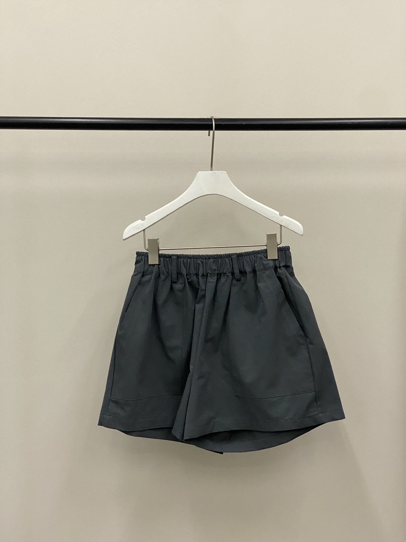 MUCH MORE/JACKPOT韓國代購女裝新款26春夏時尚職業短褲MUCH MORE/JACKPOT短褲圖色4墨色