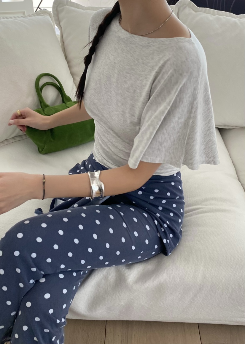 OUPPT東大門直郵女裝新款推薦真品人氣職業26春夏休閑T恤OUPPTT恤