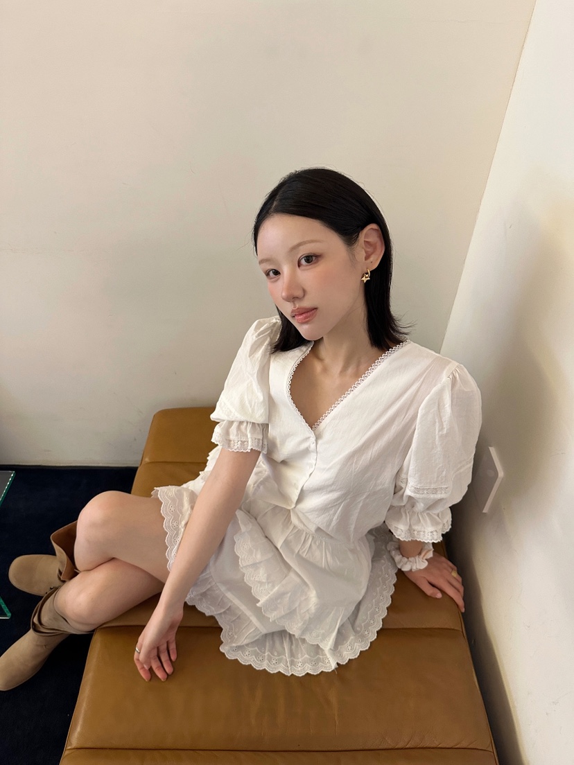 LETAILOR東大門直郵女裝新品休閑真品時尚26春夏襯衫蕾絲衫LETAILOR襯衫/蕾絲衫