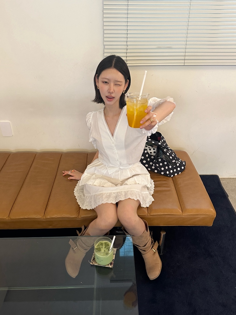 LETAILOR東大門直郵女裝新品休閑真品時尚26春夏襯衫蕾絲衫LETAILOR襯衫/蕾絲衫