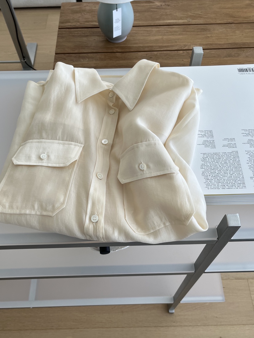 OP PER東大門實拍女裝新款推薦人氣時尚熱賣休閑襯衫蕾絲衫OPPER-simplebeige襯衫/蕾絲衫