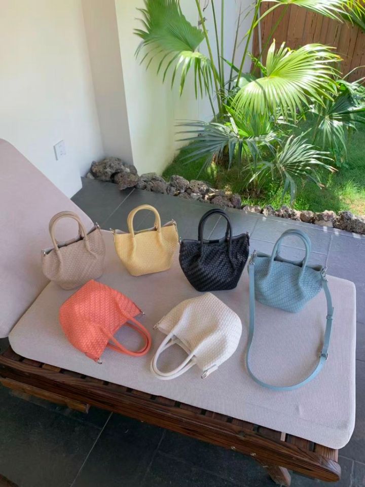 TROUVAILLE韓國直郵女士新款人氣推薦真品單肩斜跨包含小包TROUVAILLE單肩/斜跨包