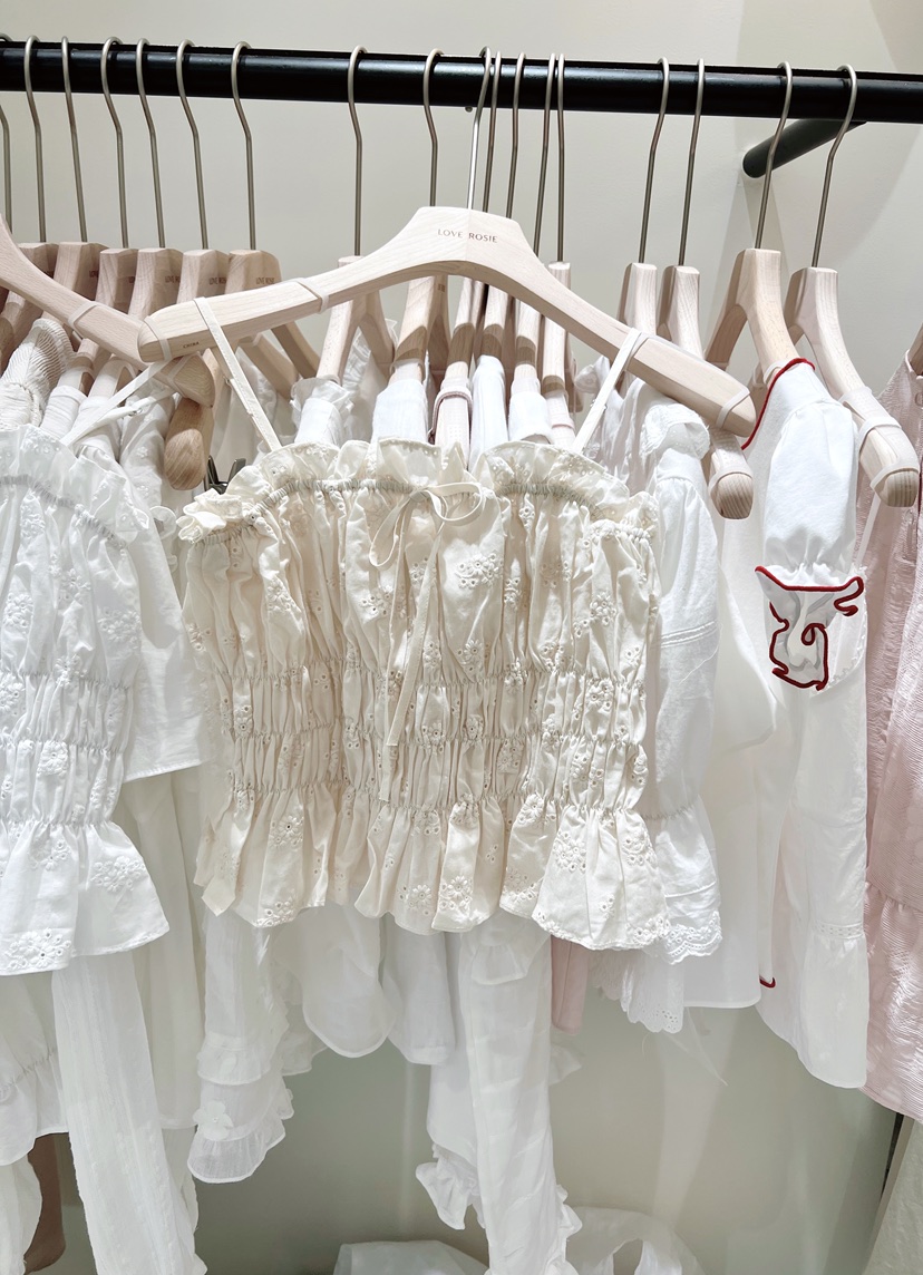 LOVE ROSIE東大門實拍女士新款熱賣職業真品吊帶背心蕾絲LOVE ROSIE吊帶/背心圖色2