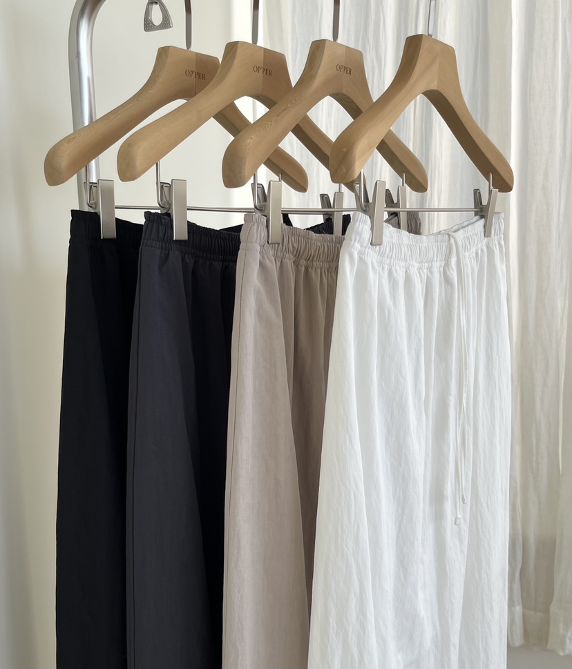 OP PER韓國直郵女裝新品26春夏真品推薦職業人氣時尚長裙OPPER-simplebeige長裙