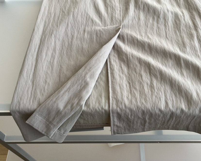 OP PER韓國直郵女裝新品26春夏真品推薦職業人氣時尚長裙OPPER-simplebeige長裙