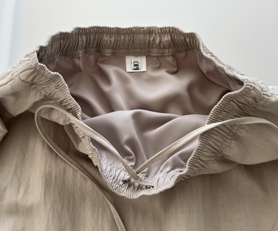 OP PER韓國直郵女裝新品26春夏真品推薦職業人氣時尚長裙OPPER-simplebeige長裙