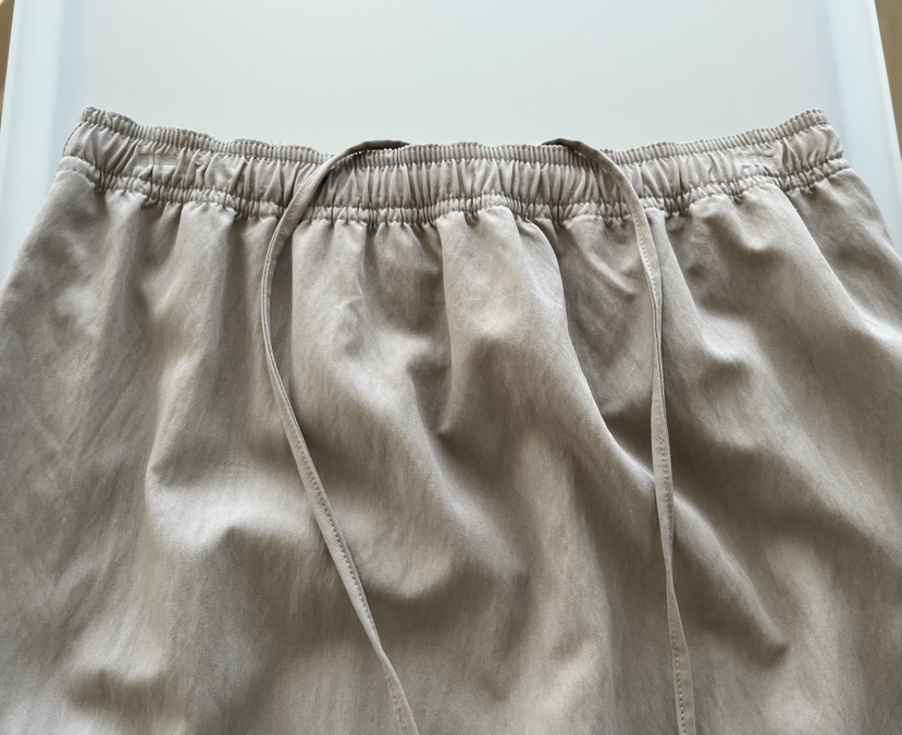 OP PER韓國直郵女裝新品26春夏真品推薦職業人氣時尚長裙OPPER-simplebeige長裙