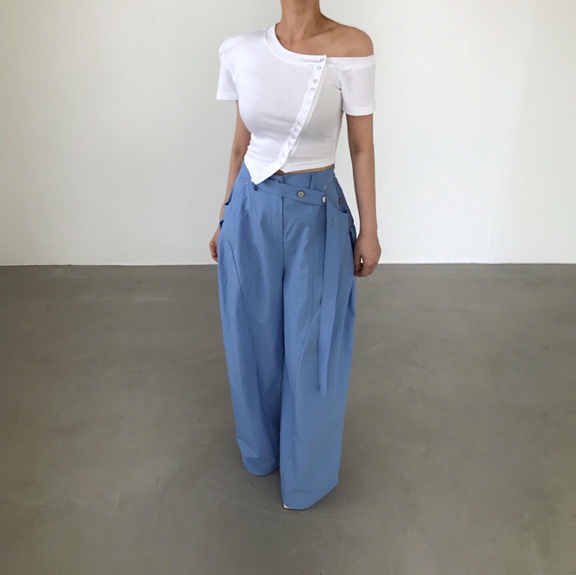 2TWO MOON東大門實拍女裝新品26春夏熱賣吊帶背心不對稱2TWO MOON吊帶/背心