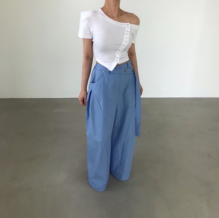 2TWO MOON東大門實拍女裝新品26春夏熱賣吊帶背心不對稱2TWO MOON吊帶/背心