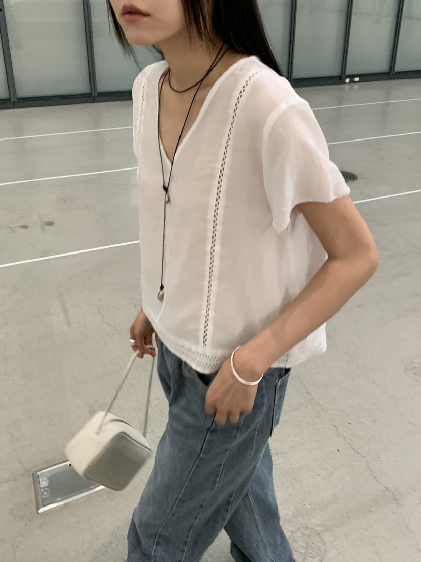 BAKING POWDER韓國代購女裝新款職業真品26春夏襯衫蕾絲衫BAKING POWDER襯衫/蕾絲衫