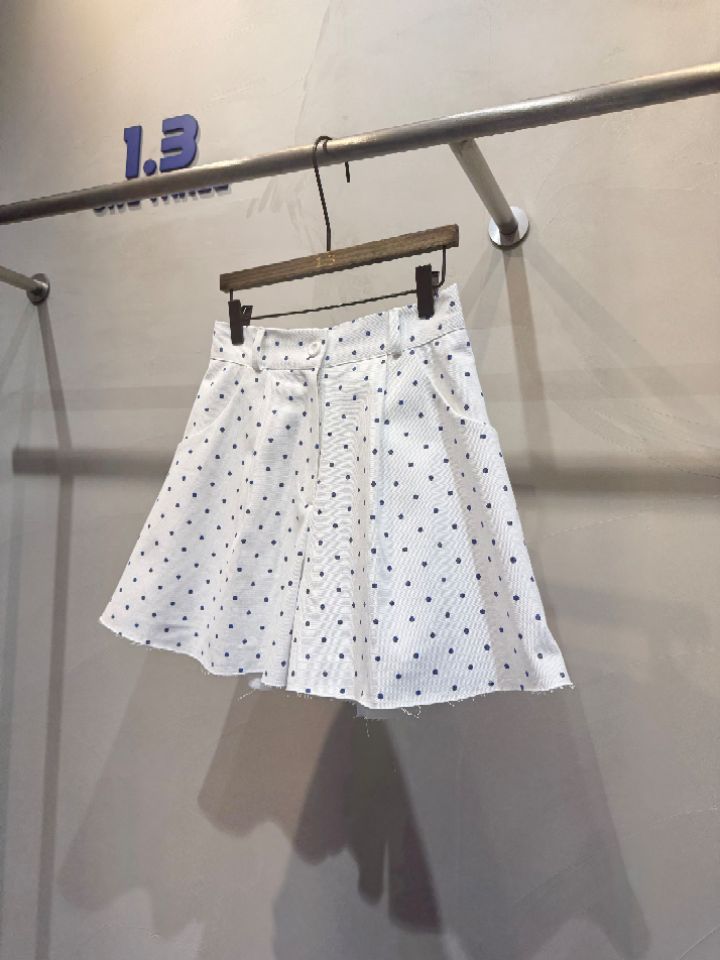 1.3東大門實拍女裝新款人氣真品推薦時尚熱賣26春夏短褲1.3短褲