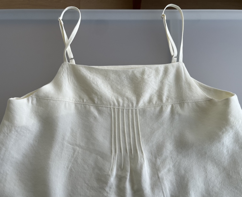 OP PER東大門代購女裝新款人氣休閑熱賣職業吊帶背心亞麻OPPER-simplebeige吊帶/背心