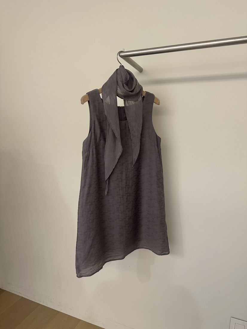 BLENDING-p韓國直郵女士新款時尚熱賣職業推薦連衣裙含圍巾BLENDING-p連衣裙圖色2