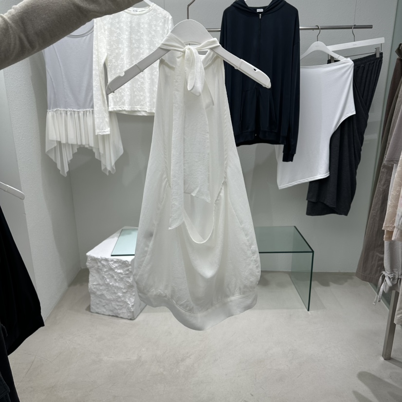 NEUTER韓國直郵女士新品26春夏休閑推薦時尚職業襯衫蕾絲衫NEUTER襯衫/蕾絲衫