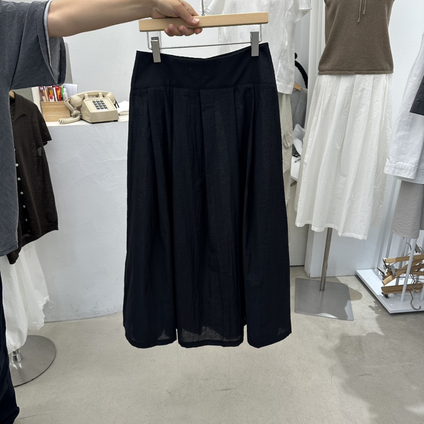 GOLDEN MARKET東大門代購女士新款熱賣26春夏休閑推薦長裙GOLDEN MARKET長裙