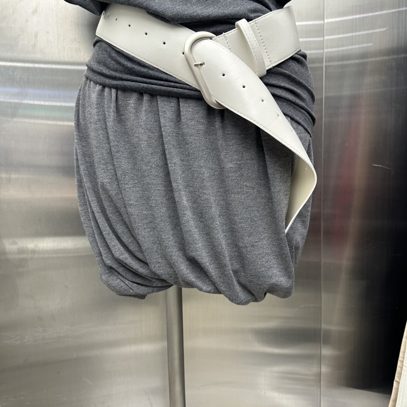 NEUTER東大門代購女士新品推薦26春夏熱賣短裙不含腰帶褶皺NEUTER短裙圖色1